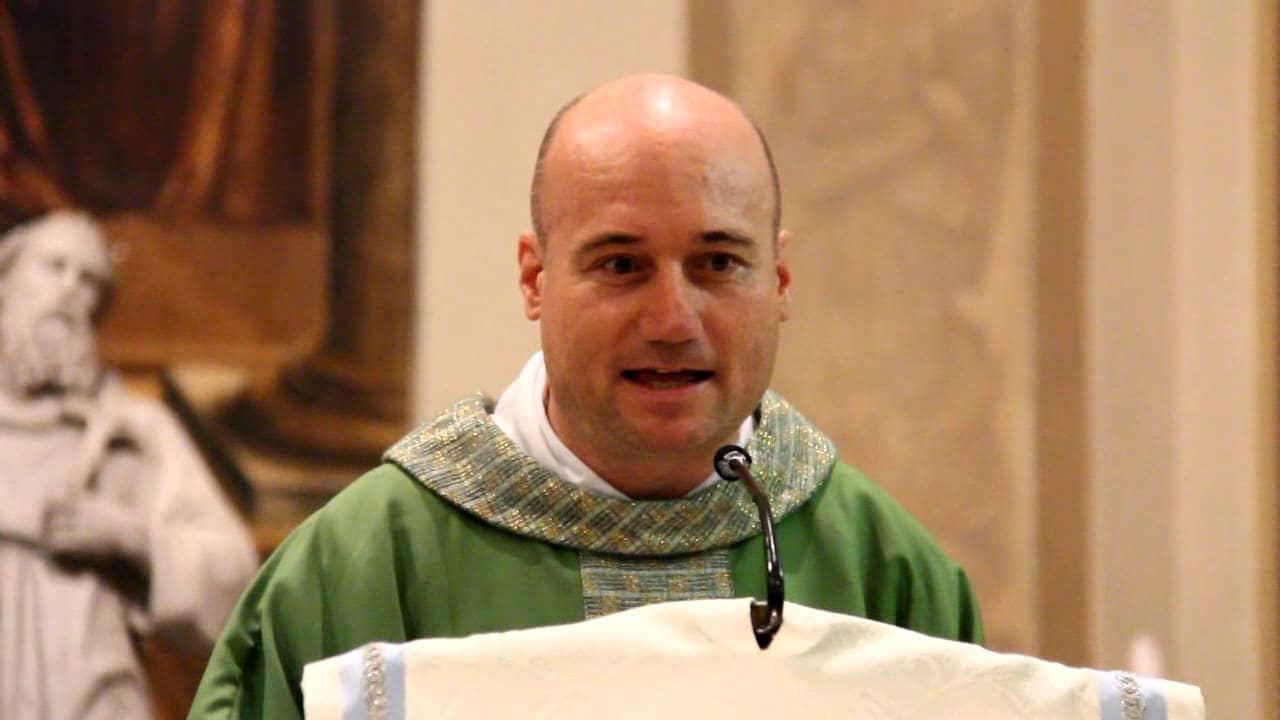 Copertina per Staffetta nella parrocchia di Cormons, don Stefano sostituirà Nutarelli